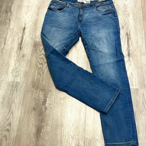 Cultura 36 X 32 Denim Straight Leg Men's Jeans